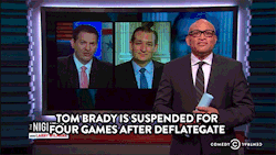 comedycentral:  Larry Wilmore discusses Tom Brady’s suspension