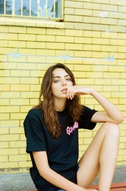 momongamon:Amelia Zadro by Jason Henley