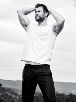 marvelheroes:  Chris Hemsworth photographed by Doug Inglish for