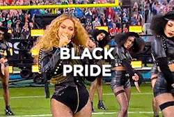 thequeenbey:  Super Bowl 50′s Political Themes 