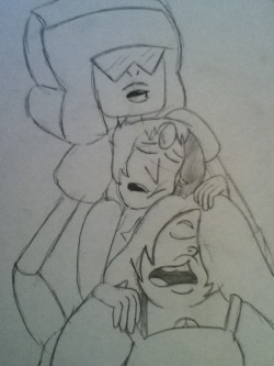 knock-knock-its-knuckles:  A sleeping Gems sketch done for a