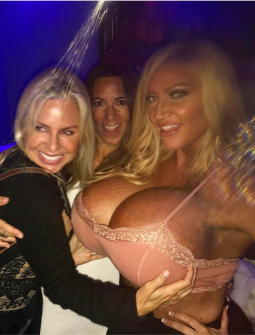bimbosybarbies:  Allegra ColeAllegracoleworld