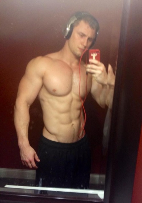 thegymismychurch:  Justin Busiere