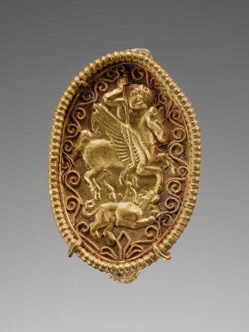 historyarchaeologyartefacts:  Ring with Bellerophon riding his