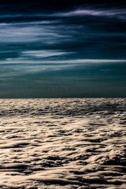 plasmatics-life:  Waves of Clouds ~ By Jackson Stewart