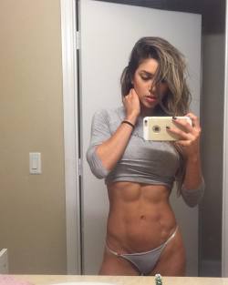 hotfitdivas:  http://hotfitdivas.com 