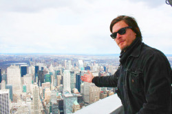 kenziegilbert96:  arielmh:  Norman on the Empire State Building.