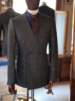 zarembabespoke:  Bespoke double breasted jacket by Zaremba Bespoke 