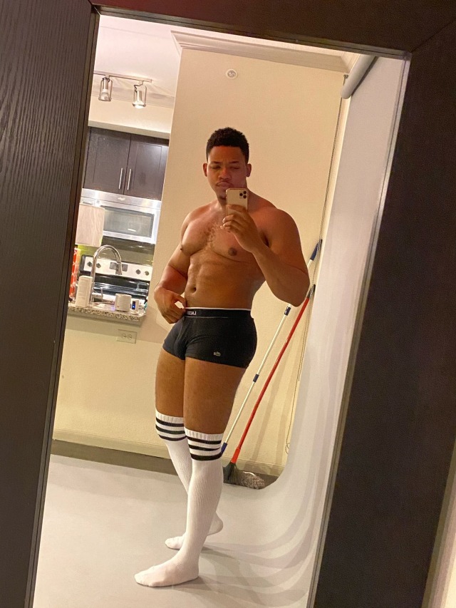 sumsexyboiz: