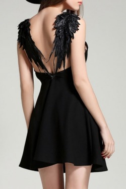 cutebutphycho1988: My Favorite Summer Dresses  Wing Back \ Gothic