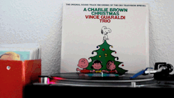 schallplattenspieler:  Vince Gueraldi Trio - A Charlie Brown