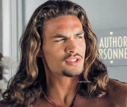 texaslove2013:adirtylilsecret:  moremomoa:  *uck me lol.  PERF.