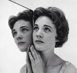 cluts:  Julie Andrews