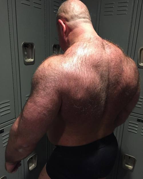 hairybacker:    Hairy Back 45