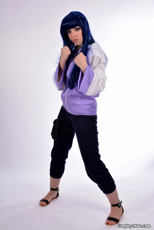 New set with Hinata pictures is up :)