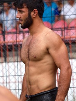 guys-for-you:  Greetings from Turkey… Natural muscular Turkish