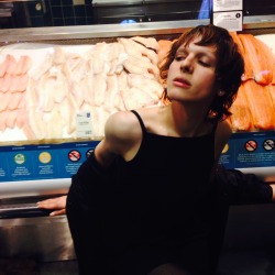 harinef:  literally just walked into whole foods like it was