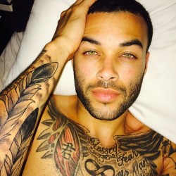 Don Benjamin. Absolutely gorgeous!