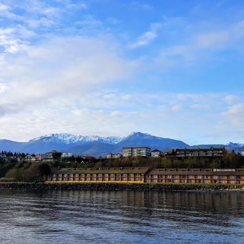 visitportangeles:  Our beautiful town and our beautiful mountains