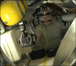 4gifs:  Selfies in space are easier 