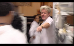 okuulele:sniperjose:breakingladd:i paused kitchen nightmares