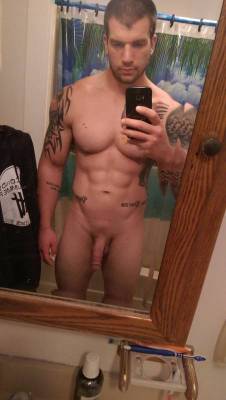 undiesnow:  str8cat-fished:  This hot straight 29 yeaar old was