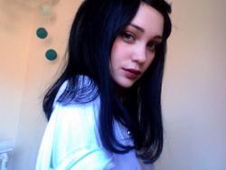 oxyqn:  sevenspacemonkeys:  palechnl:  pale-sucks:  素敵  ♥ click