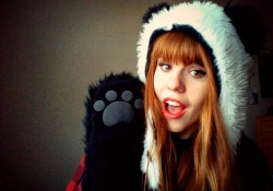 zrandomrawr:  It’s me! The girl with the panda hat and orange