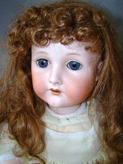 freakscircus:  Antique CM Bergmann Doll 