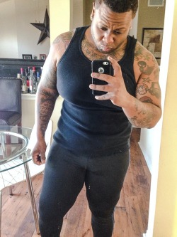 osito884:  thickboyswag:  Before the gym this morning  Thickness
