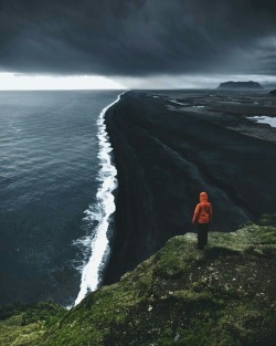 incandescent-angel: sixpenceee: Black sand beach in Iceland via