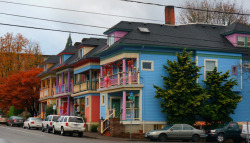 illusionwanderer:  Colorful houses of Portland, Oregon