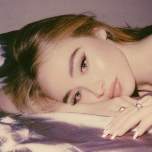 🌸
