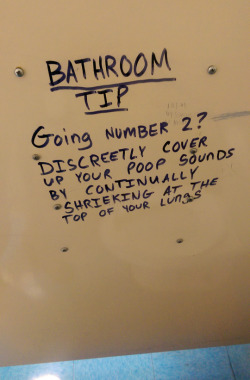tastefullyoffensive:  Bathroom pro tip. (photo by BigVenus / tip by Obvious Plant) 