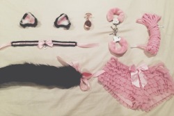 comatosekitten:  These are a few of my favorite things~ 