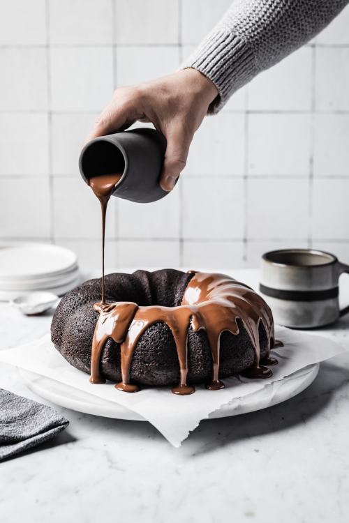 sweetoothgirl:  Chocolate Olive Oil Bundt Cake