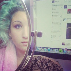 I’m #beetlejuice #morning #face #green #turquoise #hair