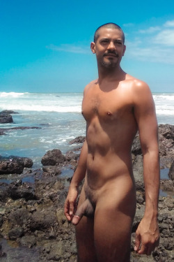 lucesdebengala:  So, I went to the beach, again without a real