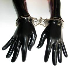 theglover:  bob-dizzy:  Gloves and bondage, some of the things