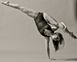 lordbyron44:  Megan Adelsberger, Odyssey Dance Theatre - Photographer