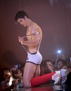 Hot, Beefy, Sexy, Muscular Men for YOU