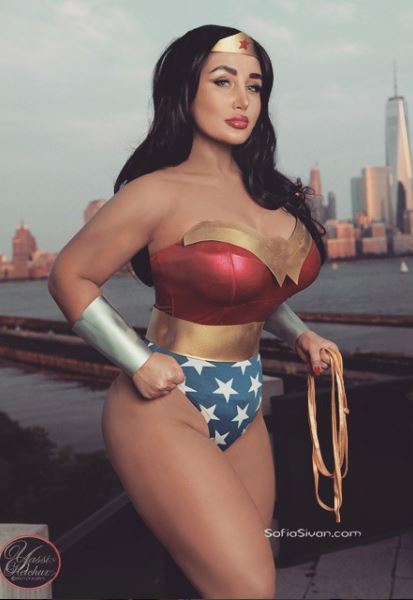 http://superwomaniac.tumblr.com/Absolute Women possess extraordinary superhuman physical powers, which go far beyond the capabilities of ordinary human beings.Physical Growth Augmentation:The big electromagnetic pulse that crossed Earth caused their propo