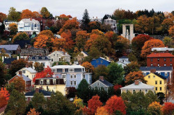 enchanting-autumn:  Autumn-in-Rhode-Island-fall-foliage-and-houses-on-a-hillside-in-Providence.