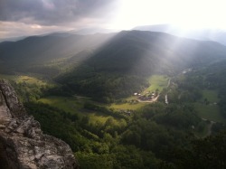 travel-is-dangerous:  From the top of Seneca Rock in West Virginia