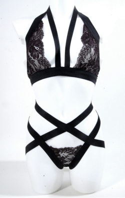 thedailyknicker:  The Daily Knicker ‘Lusting For’: LoveChild