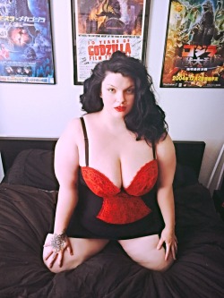 bobkinky:  katanafatale:   I should take more photos in lingerie,