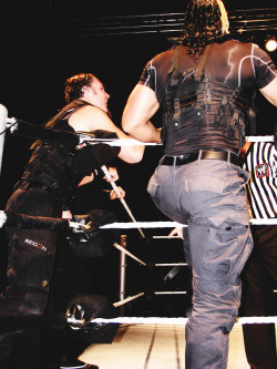 theheadstrongprincess:  Seth Rollins’s perfect ass appreciation