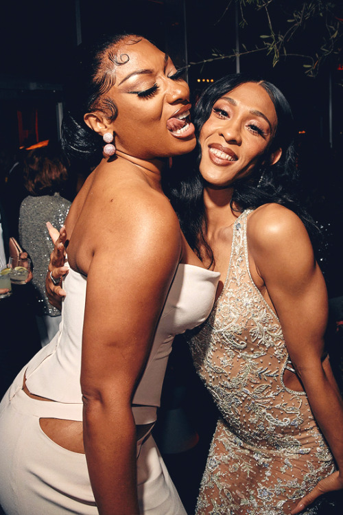 awardseason:    MEGAN THEE STALLION, MJ RODRIGUEZ2022 Vanity