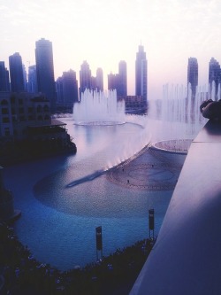 messymsy:  - Dubai fountain, Dubai Mall. 