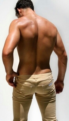 liammurphylovedjg:  David Gandy backside  and what a fine backside